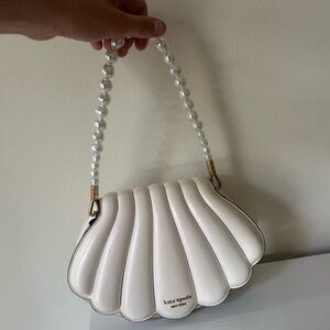 Kate Spade “what the shell” 3D purse